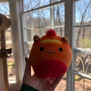 Ernest the orange monster Squishmallow w/ fuzzy belly NWOT 5in halloween edition